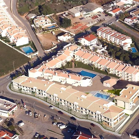 Jardins Vale De Parra Apartment